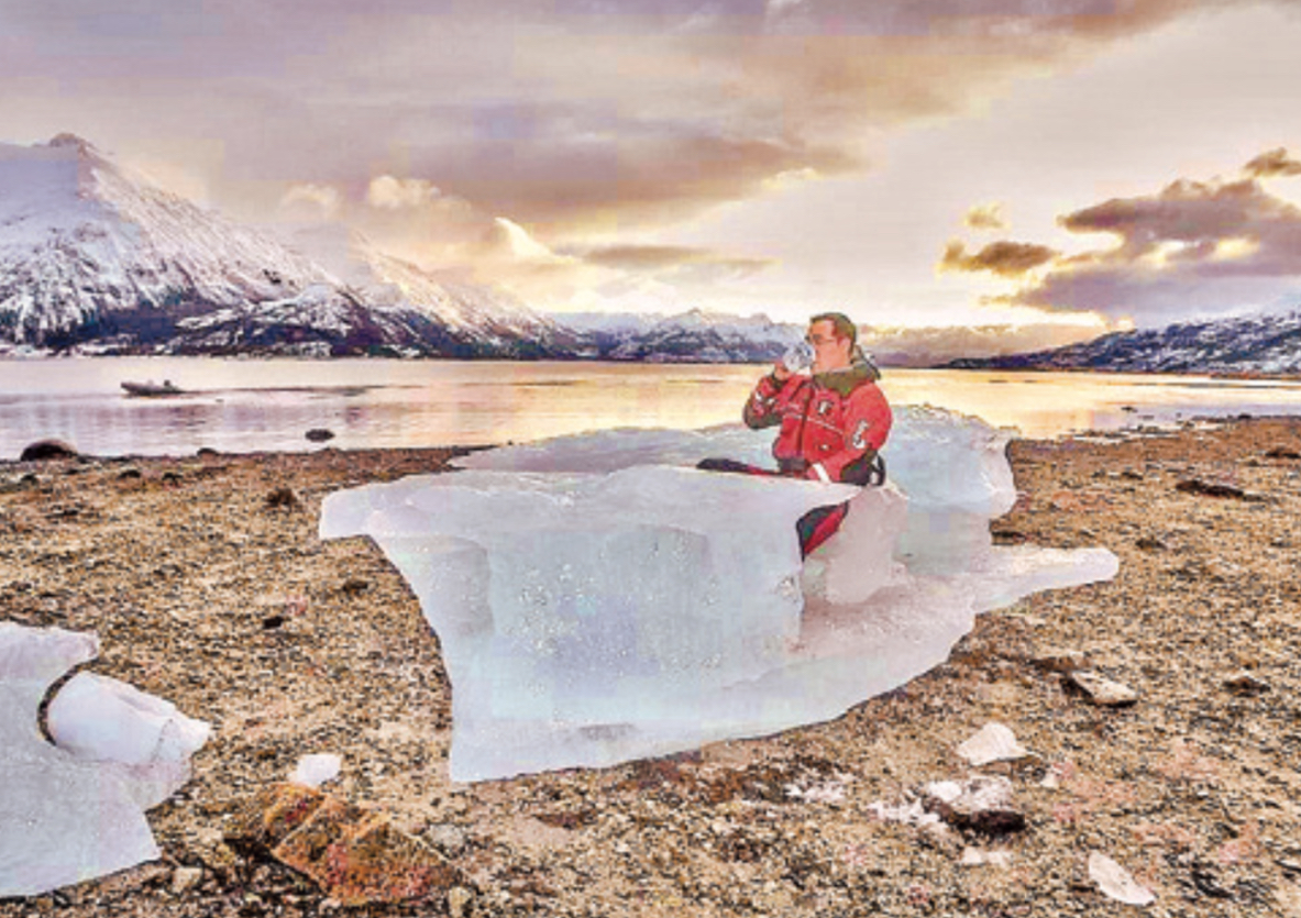 E2B8AF67-F8F2-4D24-A1BC-E9619A99FBED