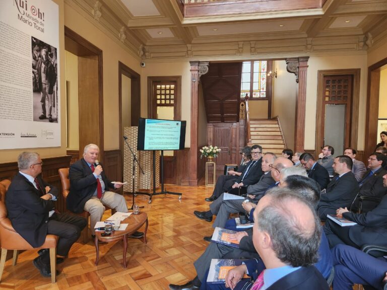 f74d6930-a3a4-4827-b8d0-f4ad0431954e