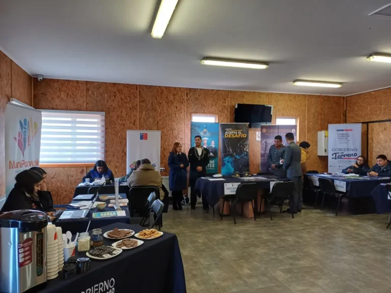 abbf59da-10eb-4053-a41f-95abc3a92f12-large-standard-q100